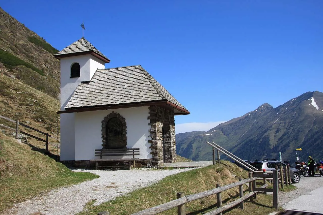 Roofing and Roof Repairs: A Complete Guide